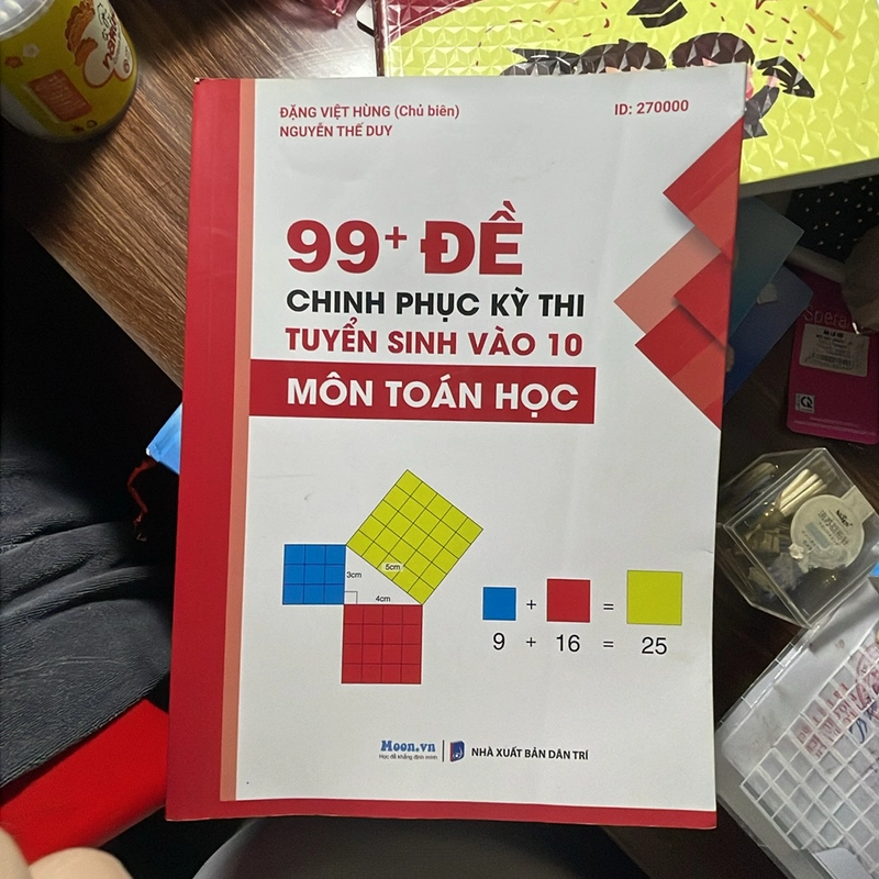 sách kiến thức, ôn thi vào lớp 10, sách còn mới chưa qua sử dụng, chỉ hơi móp ngoài bìa 223522