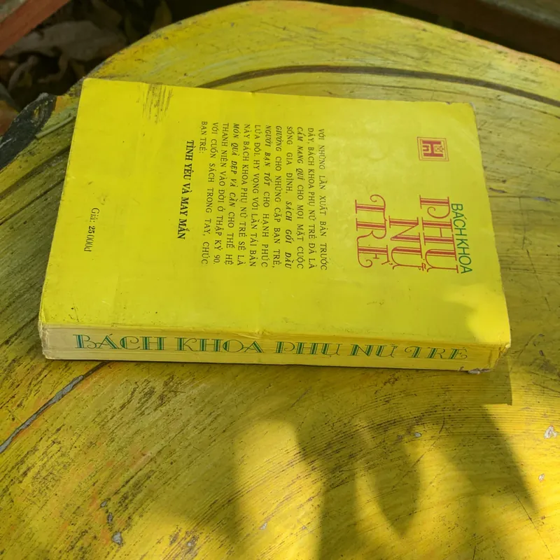 COMBO BÁCH KHOA PHỤ NỮ TRẺ & BÍ QUYẾT GIẢM CÂN THEO Y HỌC CỔ TRUYỀN 738412