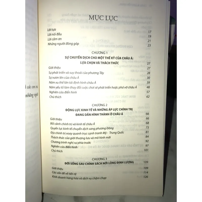 Châu Á chuyển mình 705343