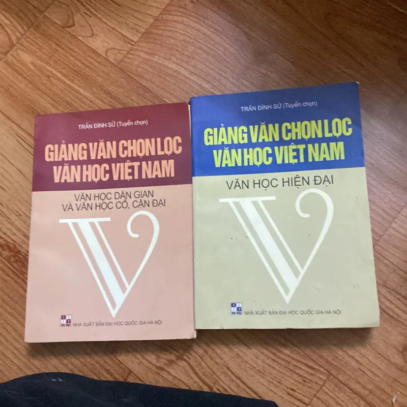 Bộ sách giảng văn chọn lọc văn học Việt Nam  751903