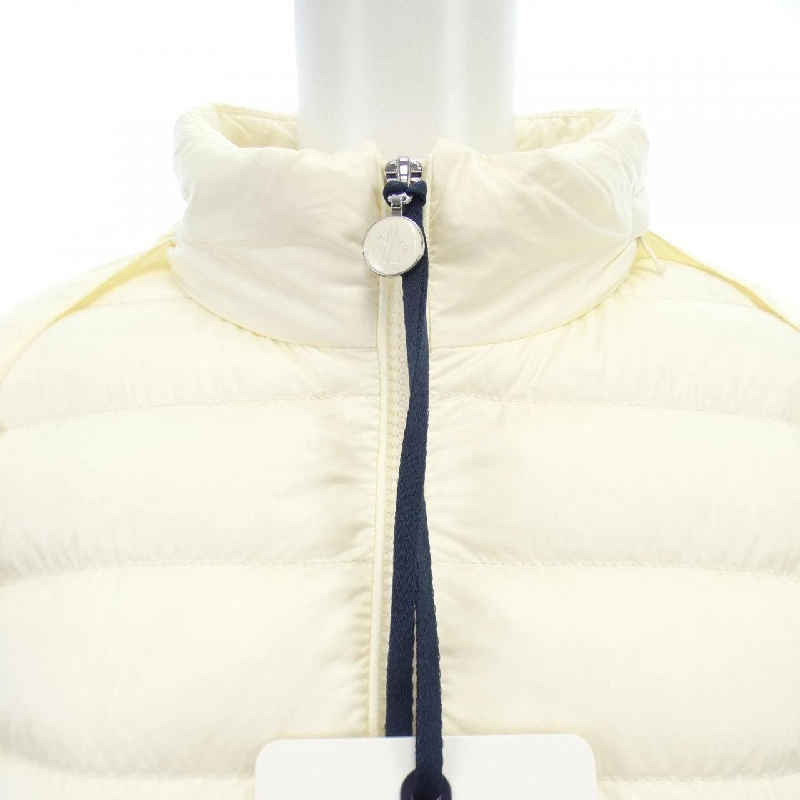 【Sản phẩm mới】Moncler MONCLER Áo khoác lông 636982