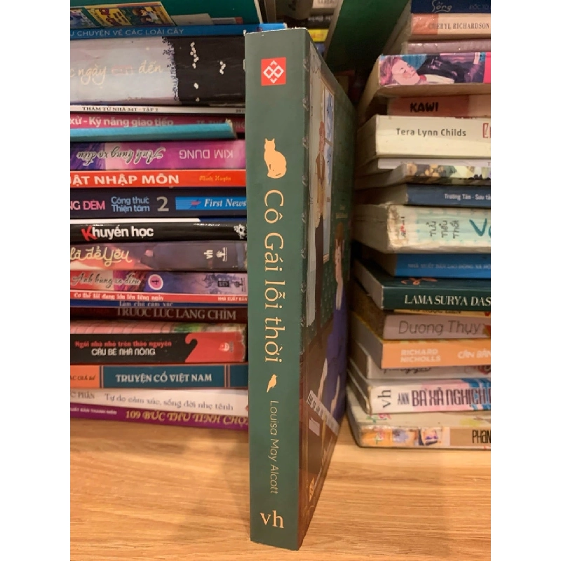 Cô gái lỗi thời - Louisa may alcott 786125