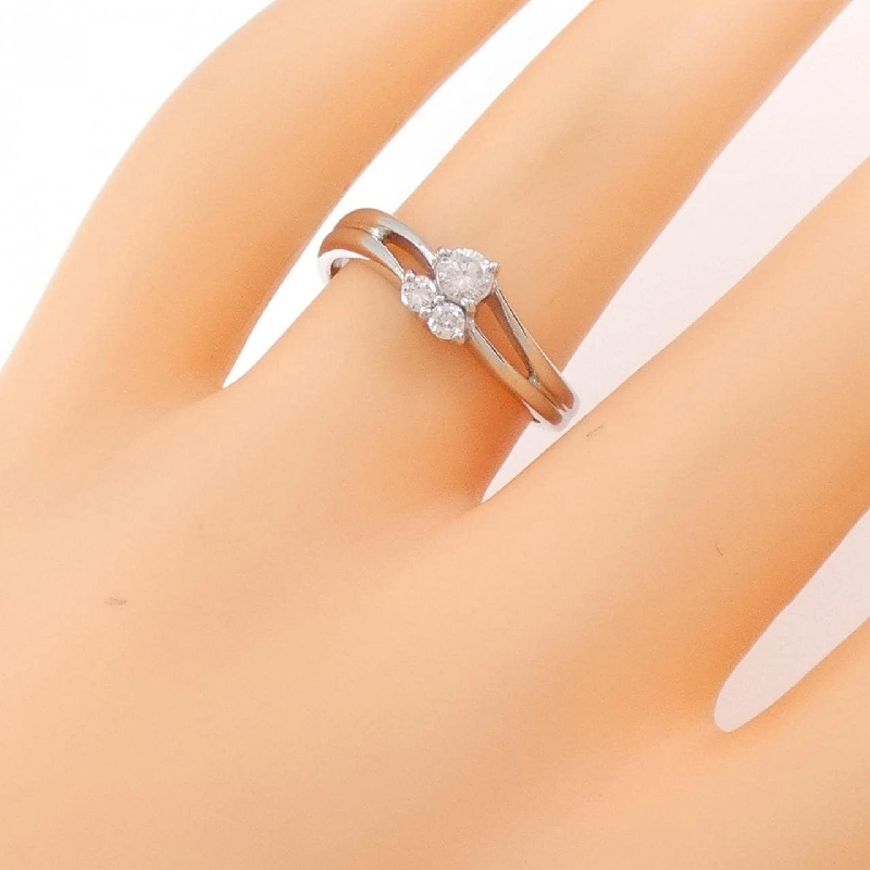 Nhẫn kim cương PT900 0.22CT 673399