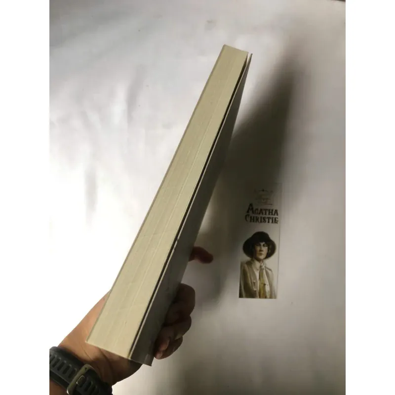 Chuyện Tình Agatha Christie - Nina De Gramont 731151