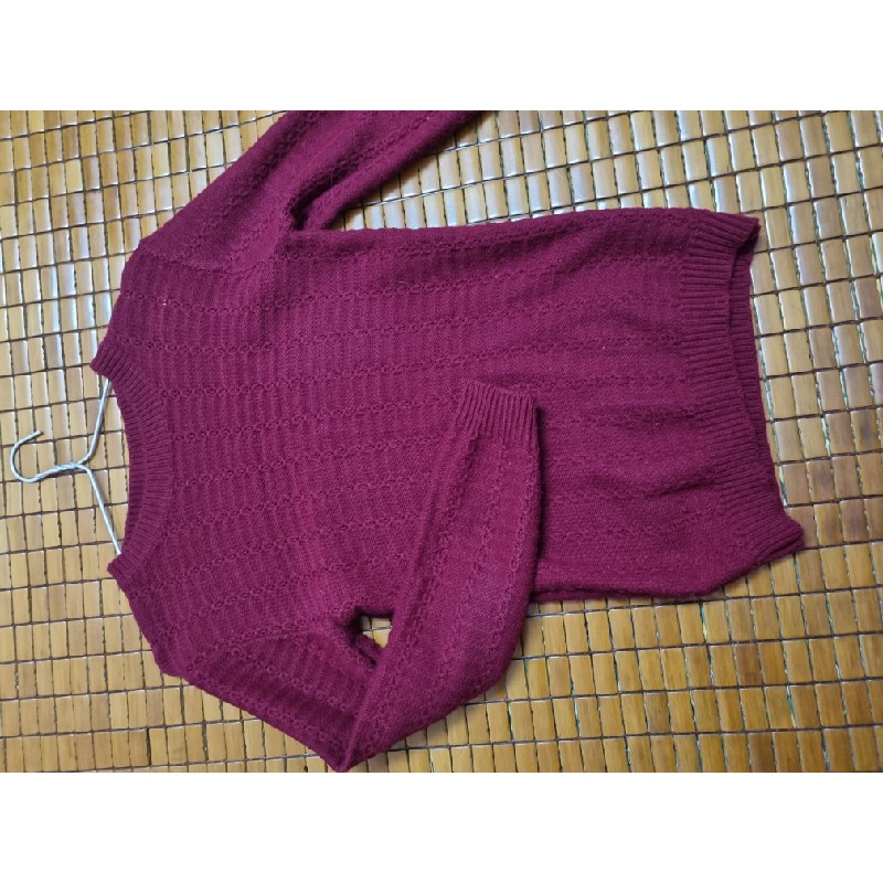 Áo len đỏ đô size M 802