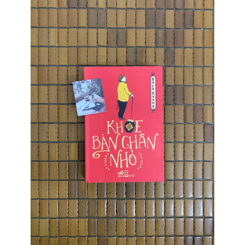 Khoe bàn chân nhỏ (Người Trung Quốc xấu xí) 454777