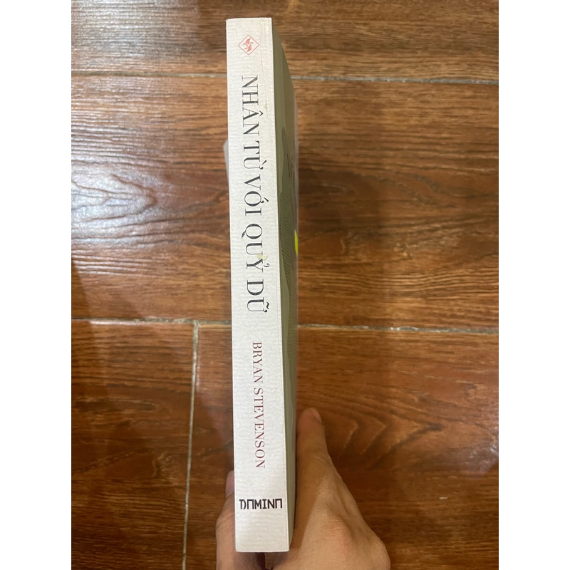 Nhân từ với quỷ dữ - Bryan Stevenson (9) 455209