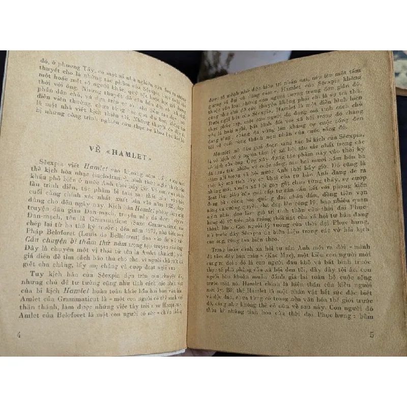 Hamlet - Sêcxpia ( khổ nhỏ ) 574179