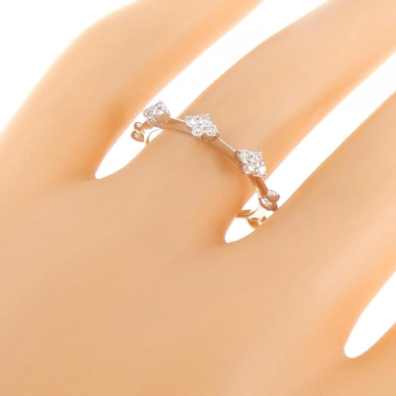 Nhẫn kim cương K18WG 0.16CT 668030