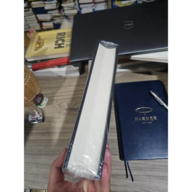 Thần thoại Hy Lạp (bìa cứng, mới 100%)
168k (bìa 240k) 996776