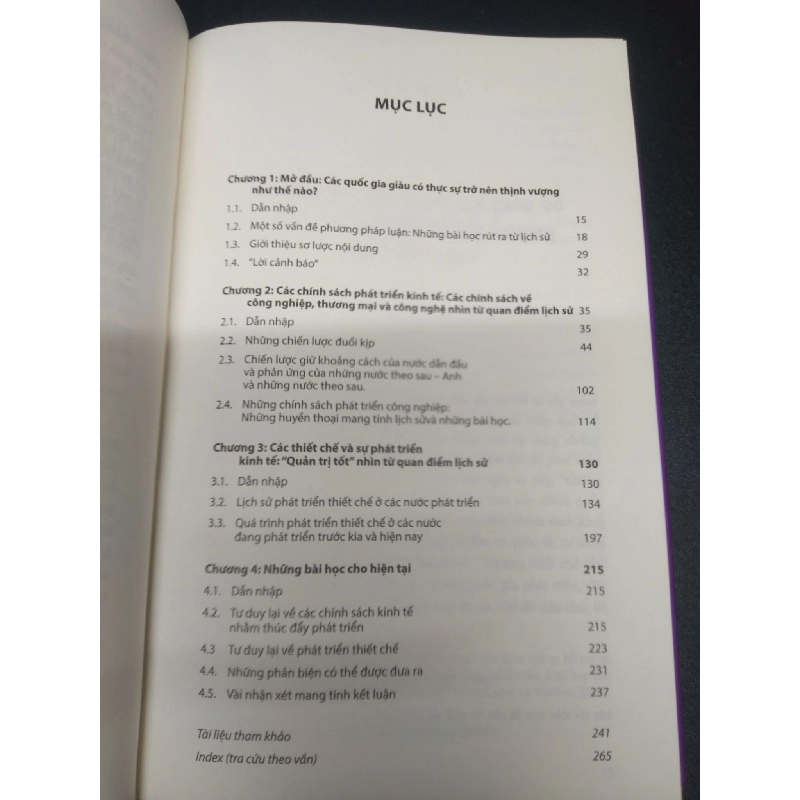 Lên gác rút thang (bìa cứng) Ha-Joon Chang 2016 mới 90% bẩn nhẹ HCM.ASB0309 913274