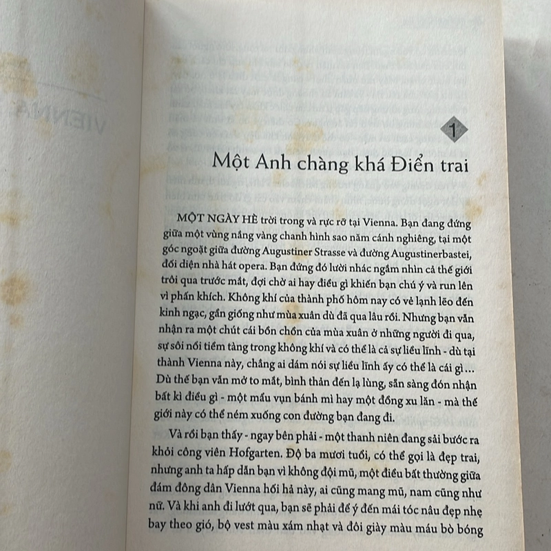 Chờ mặt trời lên - William Boyd 496846
