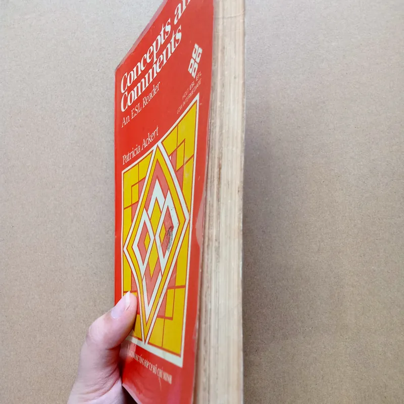 Concepts and Comments: An ESL Reader 📚 706951