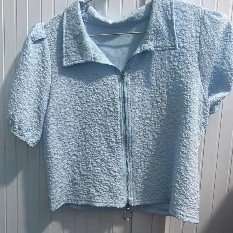 Áo crotop xanh 778953