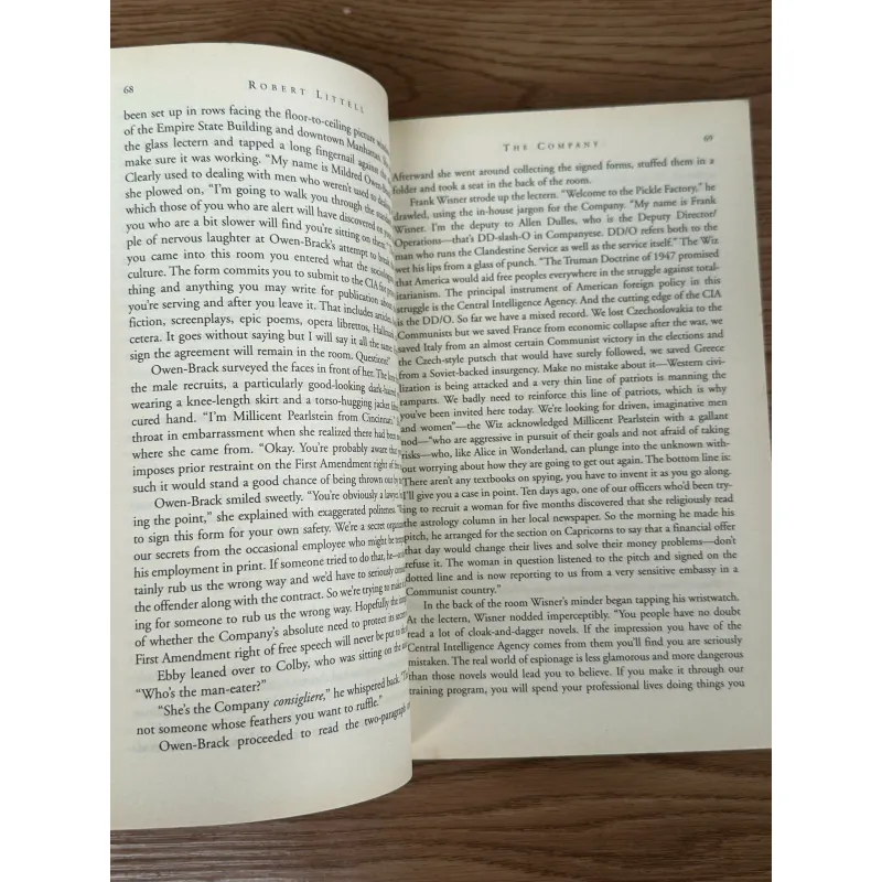 The Company - Robert Littell 783044