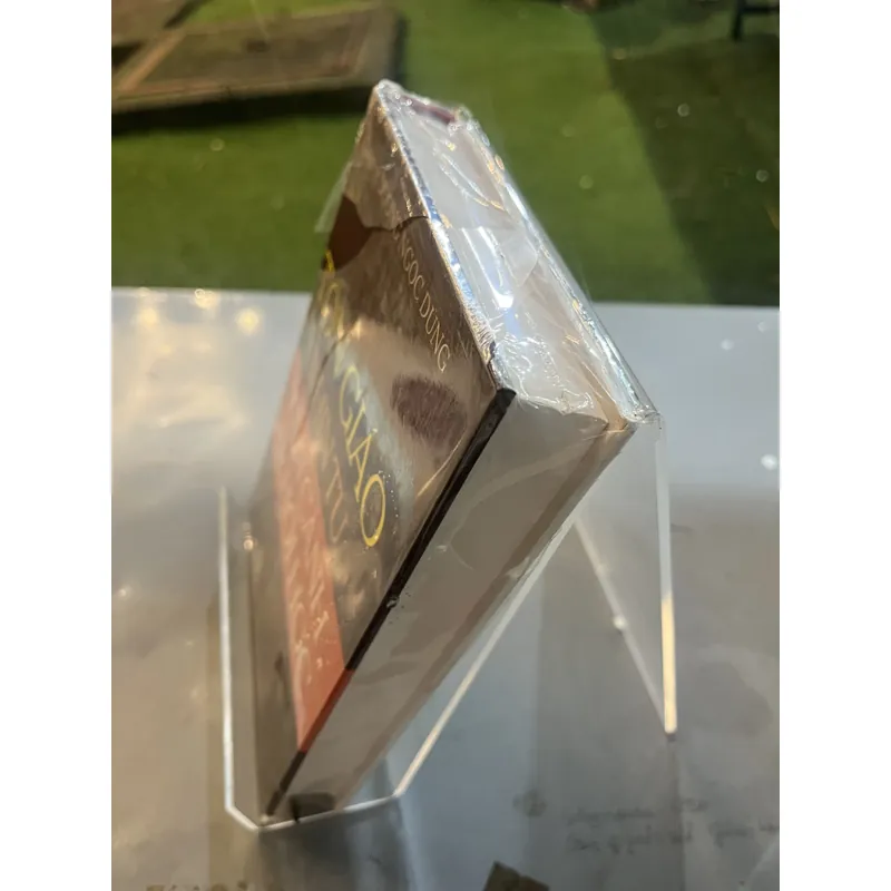 TÔN GIÁO NHÌN TỪ VIỄN CẢNH XÃ HỘI HỌC - DƯƠNG NGỌC DŨNG 731254