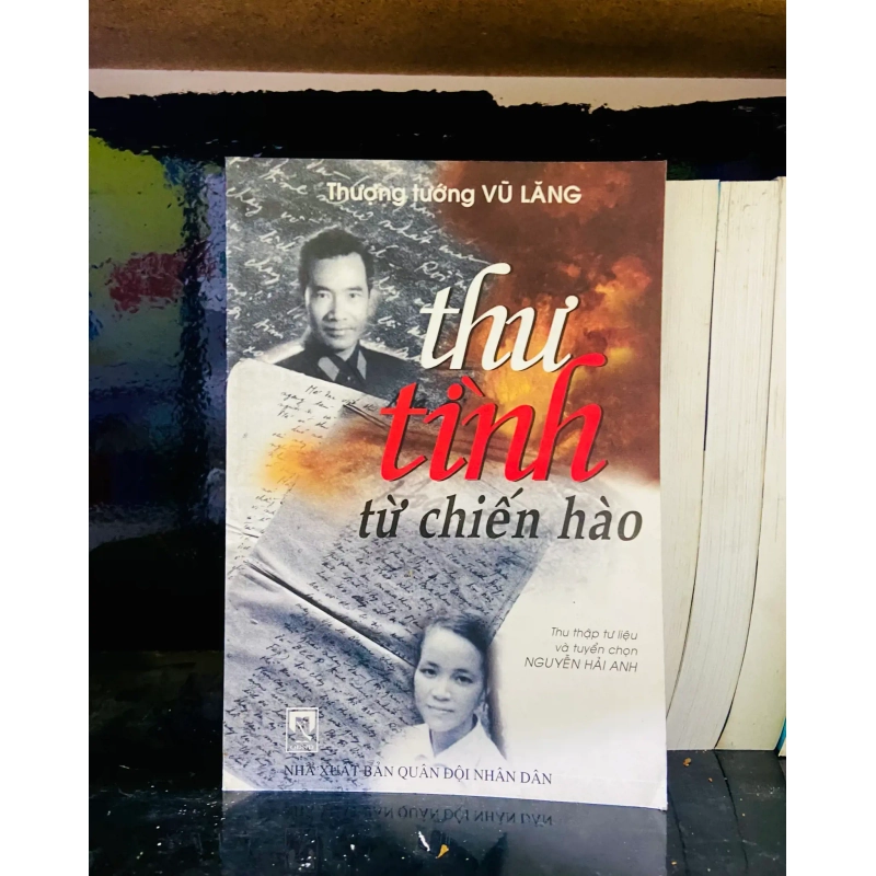 (Sách cũ SCGR) Thư tình từ chiến hào - Vũ Lăng - Văn học VAVOA1T1-54 Blogmeo090426 1014461