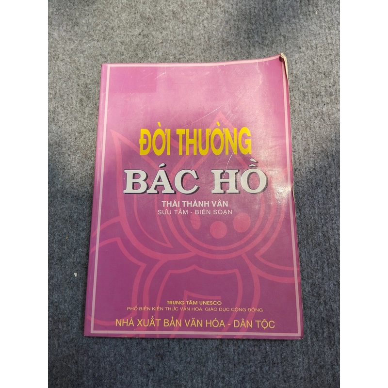 ĐỜI THƯỜNG BÁC HỒ 549074