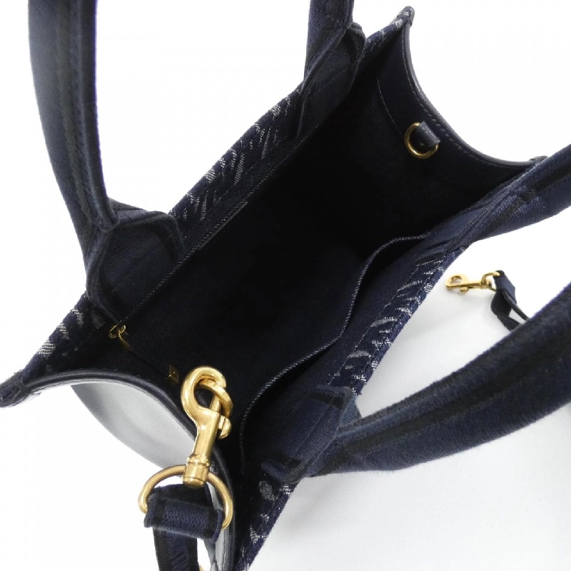 Túi xách Dior Book Tote nhỏ MISS DIOR ALLOVER của Christian Dior 610706