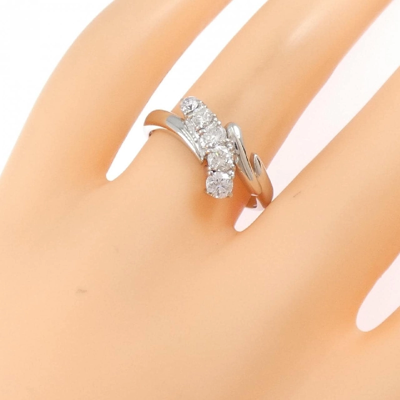 Nhẫn kim cương PT900 0.50CT - Hàng hiệu Chính hãng 847844