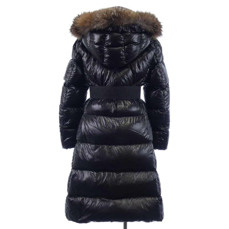 Áo khoác lông vũ MONCLER 637268