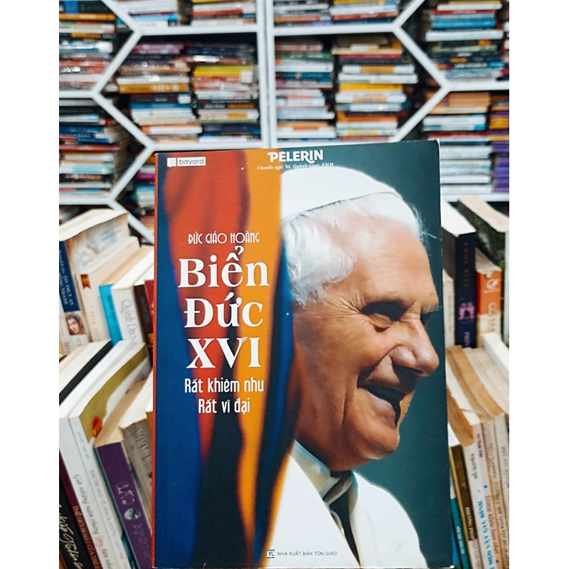 Đức Giáo Hoàng Biển Đức XVI - Rất Khiêm Nhu, Rất Vĩ Đại 🌻 517659