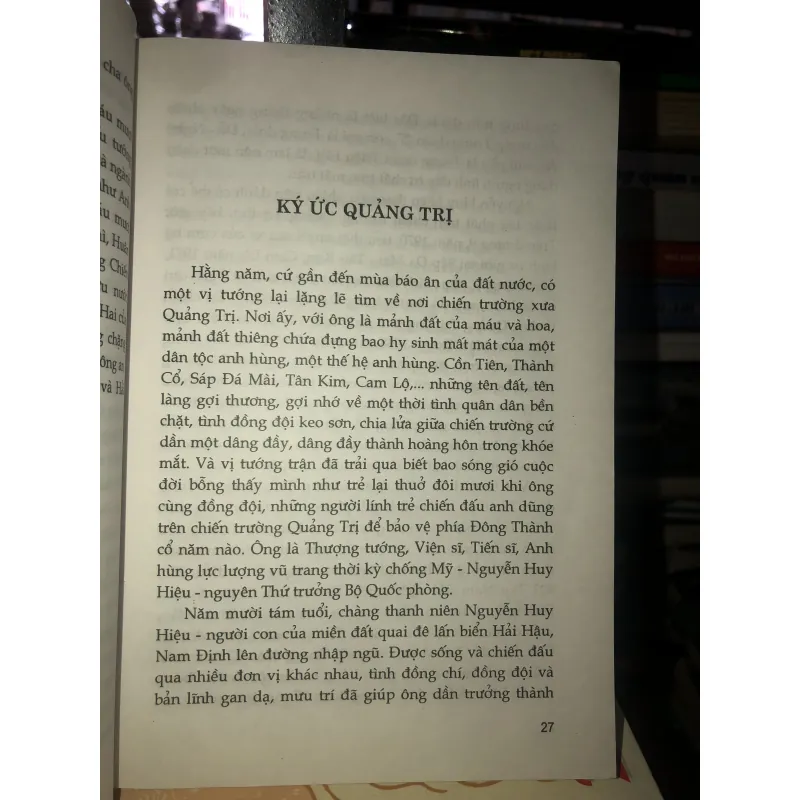 Khúc quân hành lặng lẽ - Phạm Vân Anh 933541