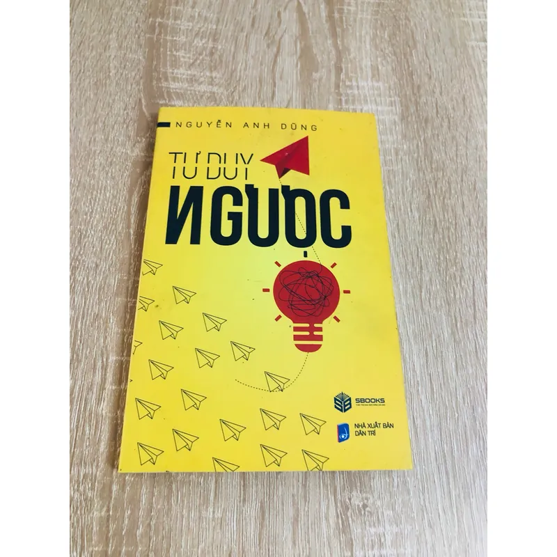 TƯ DUY NGƯỢC 1064470