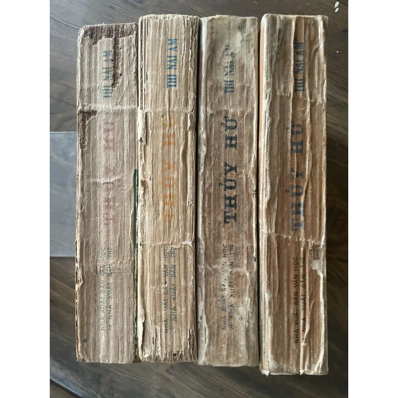 Thủy hử - Á Nam Trần Tuấn Khải dịch, 1989, khoảng 2000 trang  687589