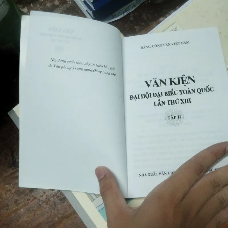 Văn kiện Đại hội Đại biểu toàn quốc lần thứ 13 tập 2 1030447