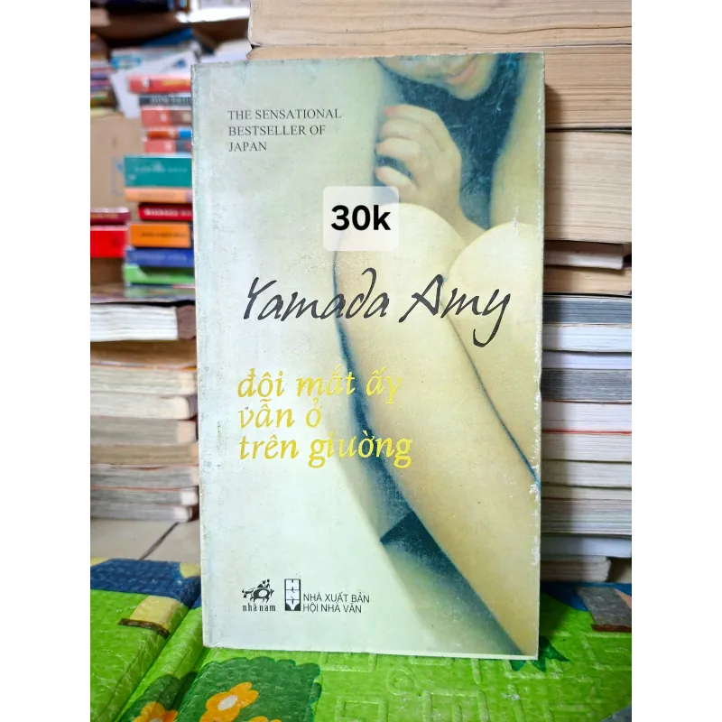 Đôi Mắt Ấy Vẫn Ở Trên Giường 792422