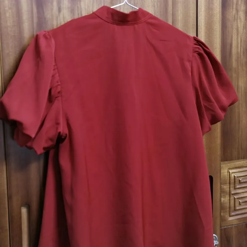 Pass áo Tubycatu đỏ vừa <55kg còn siêu mới, mặc 2 lần, hợp mặc Tết, ảnh mẫu cuối  702999