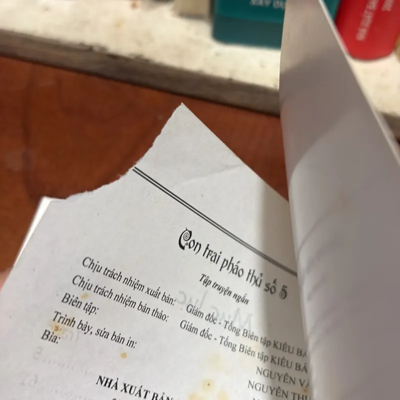 II Tập Truyện Ngắn: Con Trai Pháo Thủ Số 5 - Dương Duy Ngữ - 2018 786240