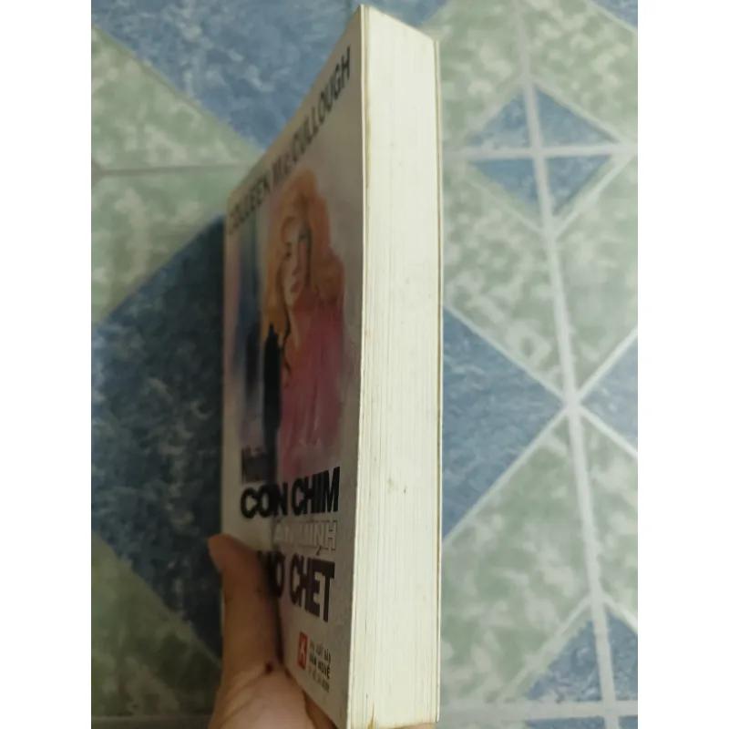 Những con chim ẩn mình chờ chết - Colleen M.c Cullough 564400