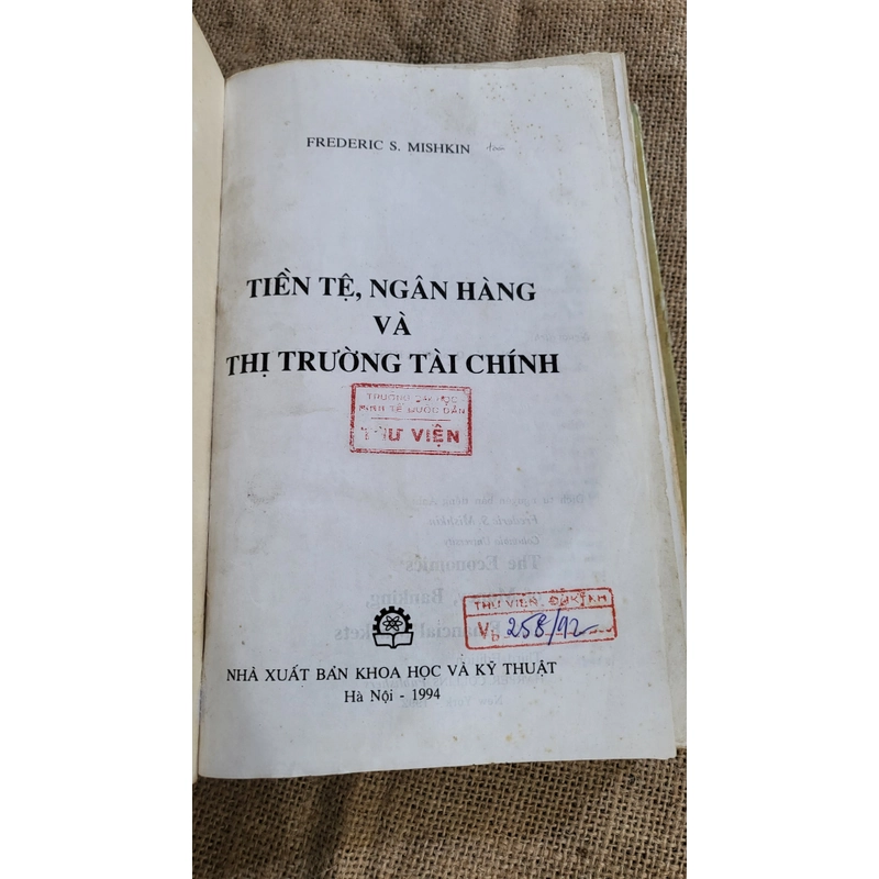 tiền tệ, ngân hàng và thị trường tài chính _ tác giả FREDERIC S. MISHKIN  278962