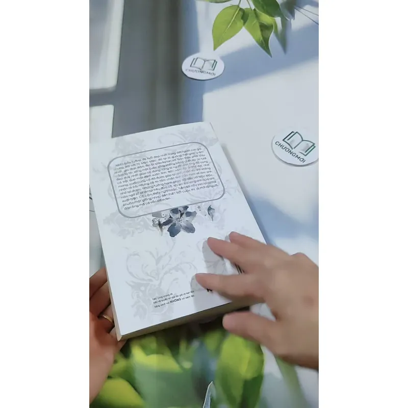 Gió Mang Ký Ức Thổi Thành Những Cánh Hoa - Diệp Lạc Vô Tâm 744749