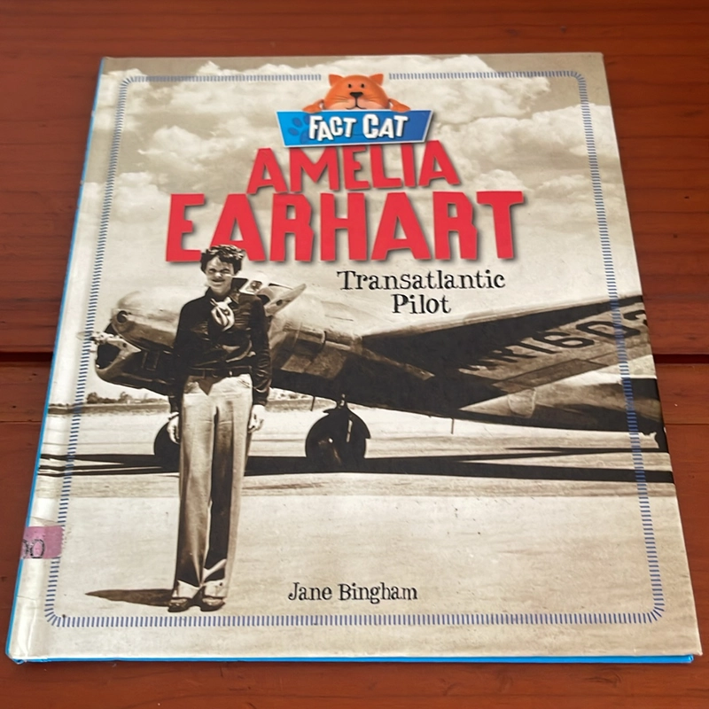 PICTURE BOOK Amelia Earhart Transatlantic pilot 536723
