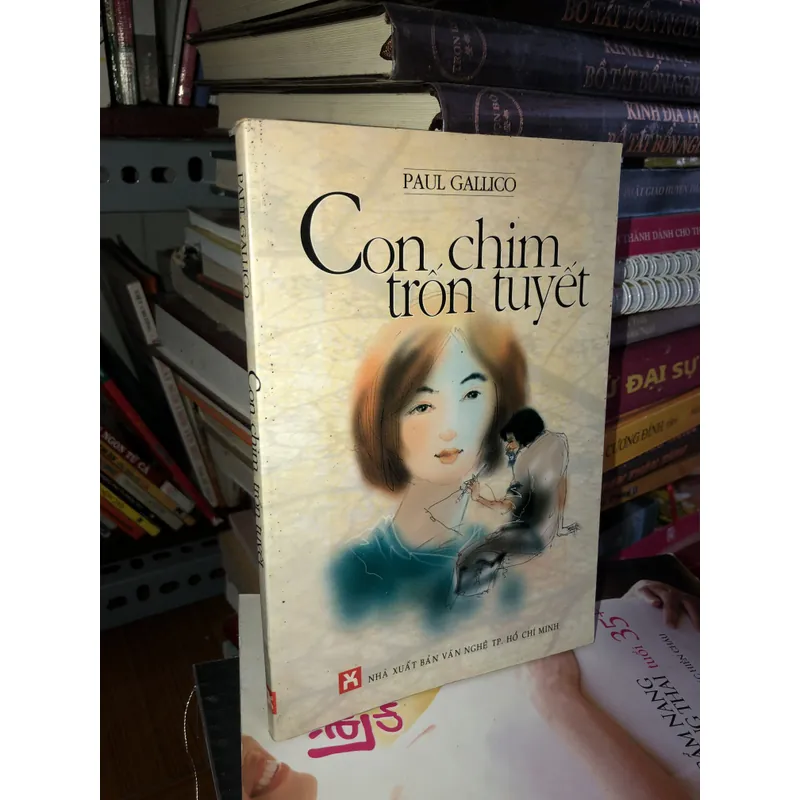 Con chim trốn tuyết 674603