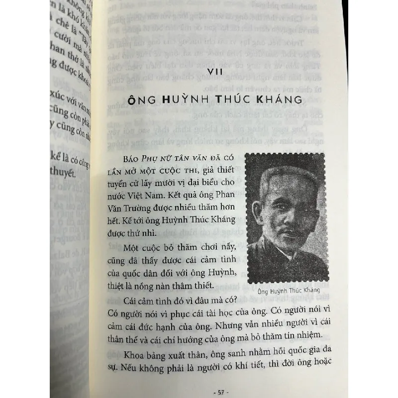 Thiếu Sơn phê bình và cảo luận 693370