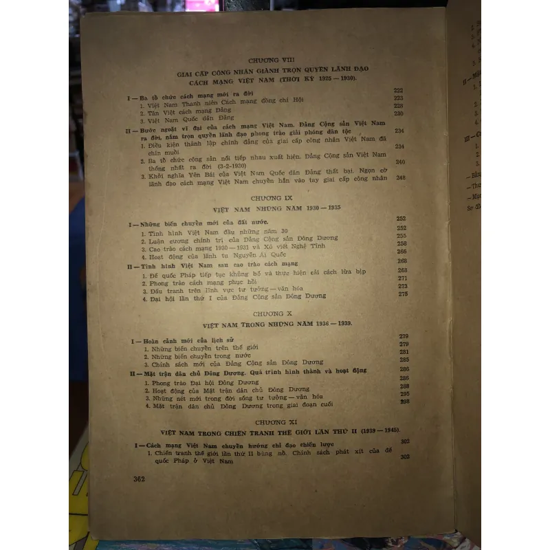 Lịch sử Việt Nam trọn bộ 2 cuốn - Nguyễn Khánh Toàn (chủ biên) 970060