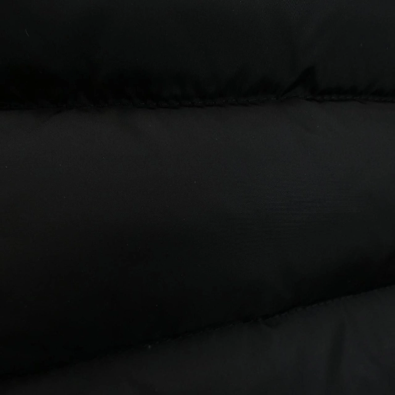 Áo khoác lông vũ MONCLER 643282