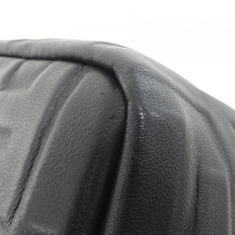 Túi đeo vai Fendi Baguette 8BR600 A72V 611652