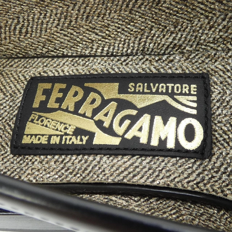 Giày FERRAGAMO 659333