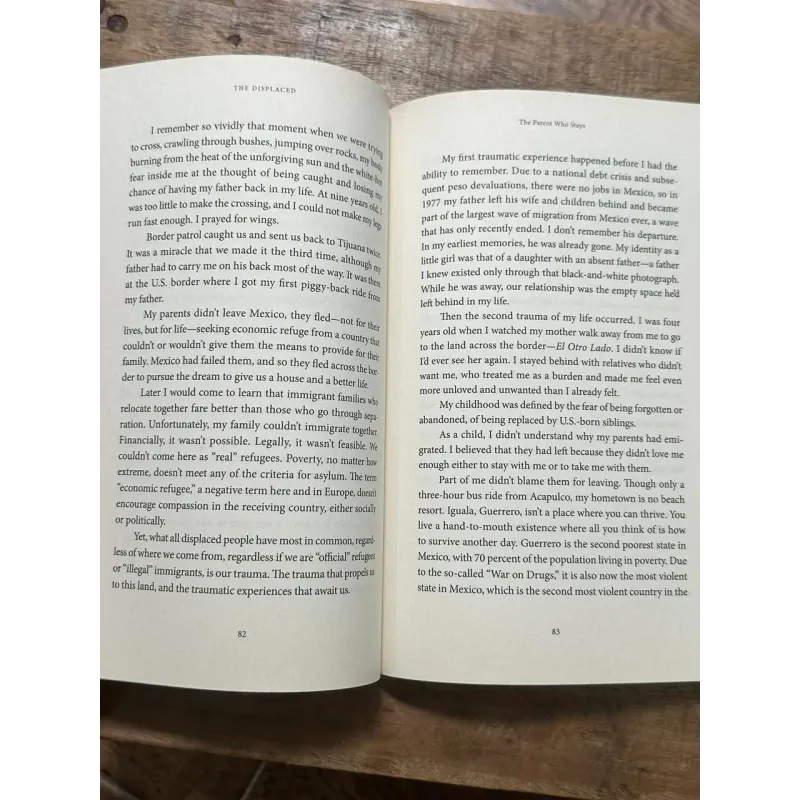 The Displaced - Viet Thanh Nguyen 729035