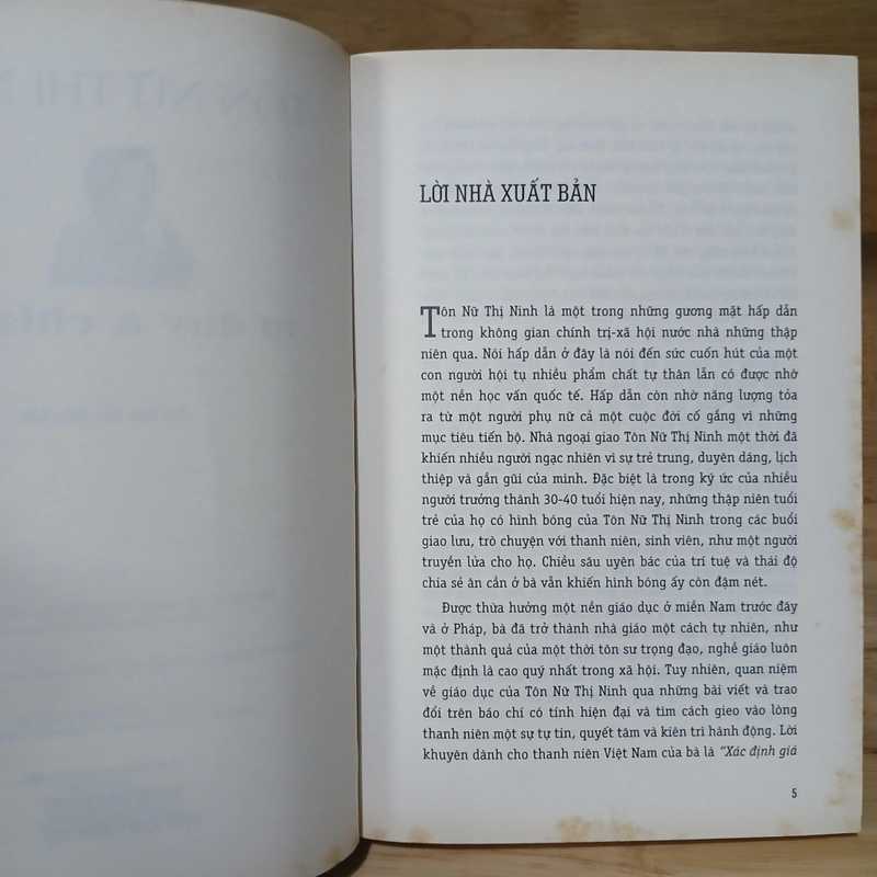 Tôn Nữ Thị Ninh - Tư Duy & Chia Sẻ 503560