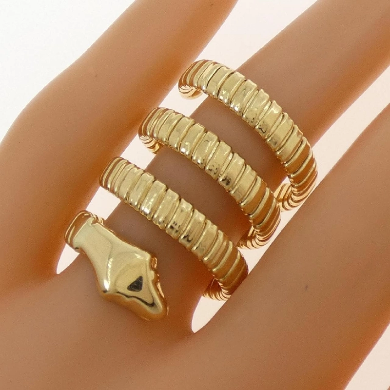 Nhẫn rắn 750YG của Star Jewelry - Hàng hiệu Authentic 840275