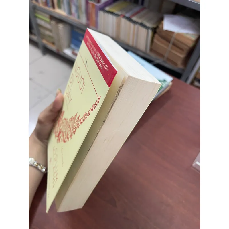 NGƯỜI ĐI DÂY - COLUM MCCANN  995294