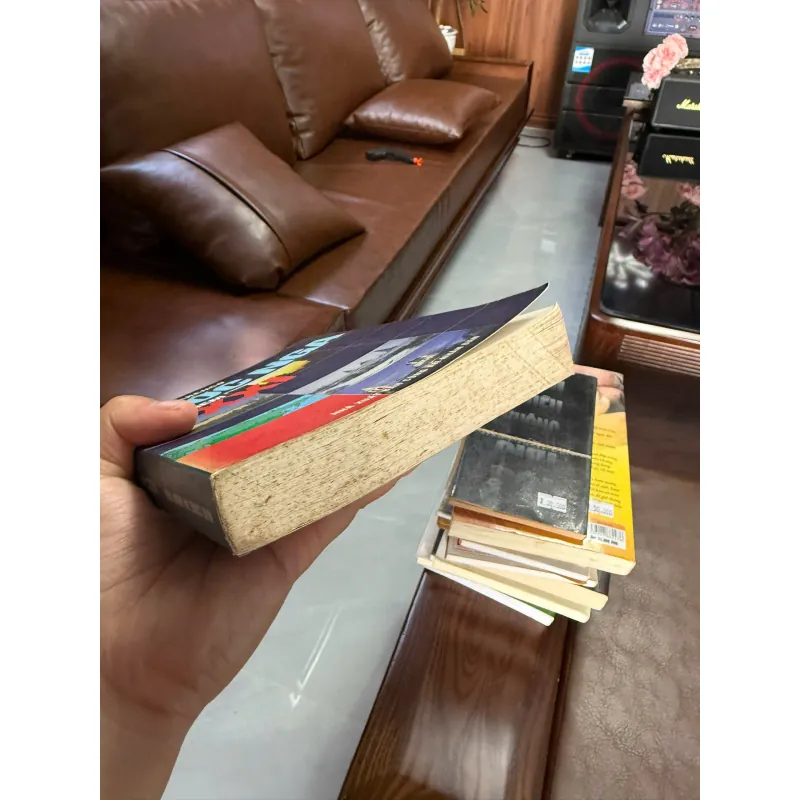 Nước Nga trước thềm thế kỷ XXI” – Vadim Makarenko 975422