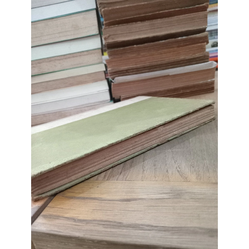 Living well is the best revenge - Calvin Tomkins 789148