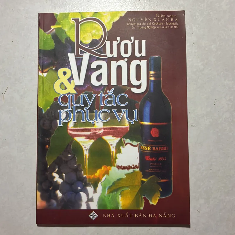 Rượu vang và quy tắc phục vụ 758164